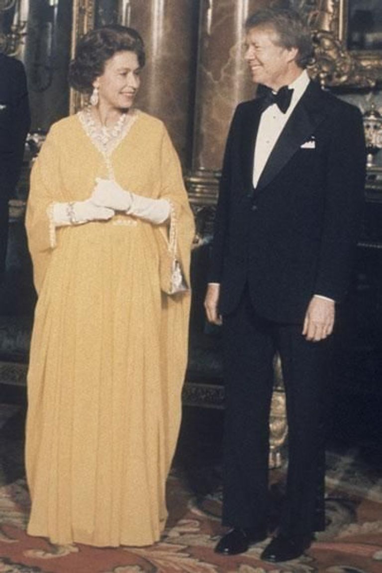 مع الرئيس الأمريكي الأسبق جيمي كارتر الملكة إليزابيث الثانية