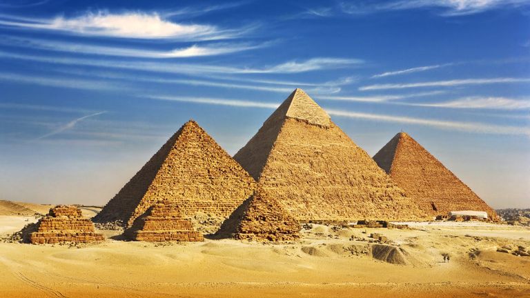 الأهرامات تمثال المسيح الفادي