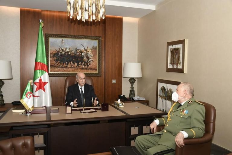الرئيس الجزائري عبد المجيد تبون مع رئيس الأركان الفريق أول السعيد شنقريحة