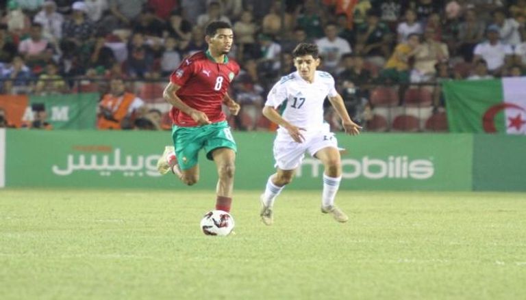 من مباراة الجزائر والمغرب في نهائي كأس العرب للناشئين