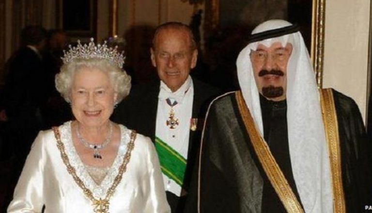 الملكة إليزابث مع العاهل السعودي الراحل الملك عبد الله 