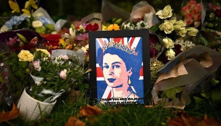 الحزن خيّم على العالم إثر وفاة الملكة إليزابيث الثانية