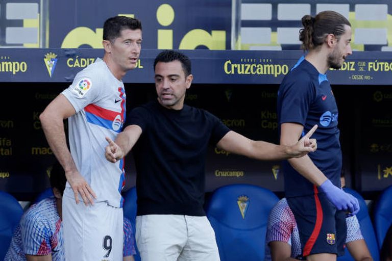 من فوز برشلونة على قادش