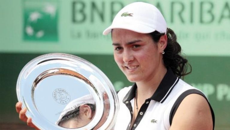 أنس جابر بطلة فرنسا المفتوحة للناشئات 2011 أنس جابر نجمة التنس التونسية