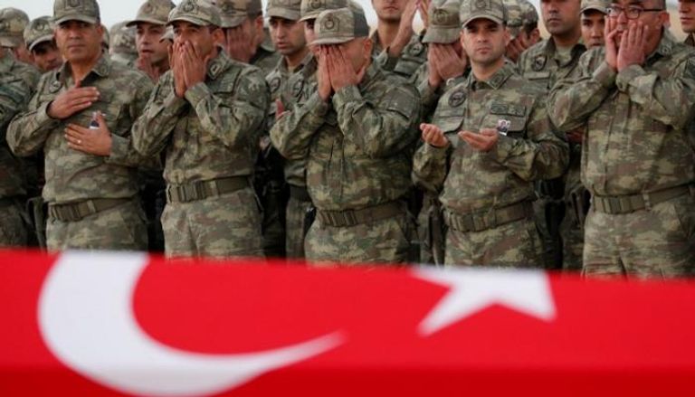 تشييع جندي تركي قتل خلال عمليات عسكرية لبلادخ - أرشيفية