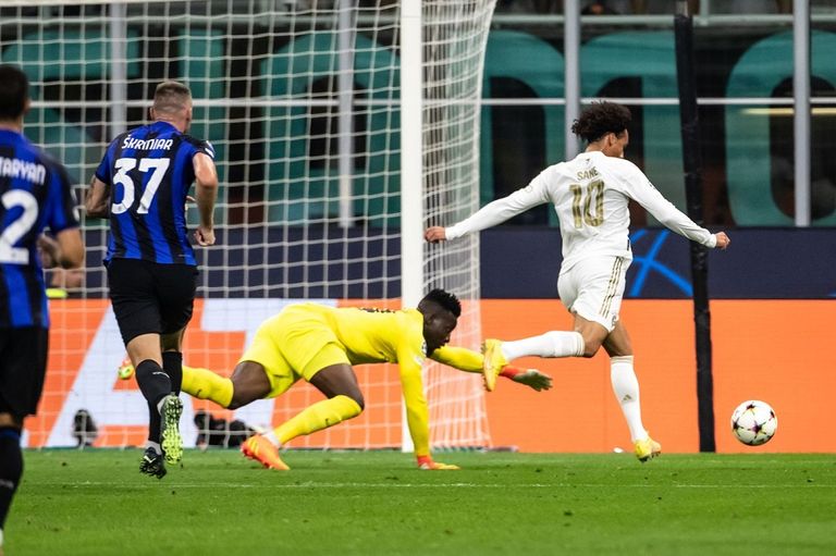 من مباراة إنتر ميلان ضد بايرن ميونخ في دوري أبطال أوروبا  دوري أبطال أوروبا