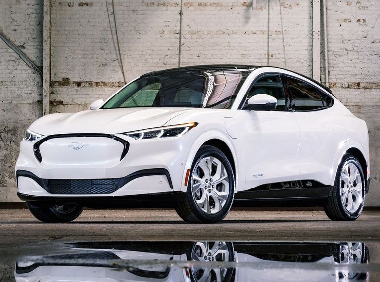 Ford Mustang Mach-E Kona Electric
