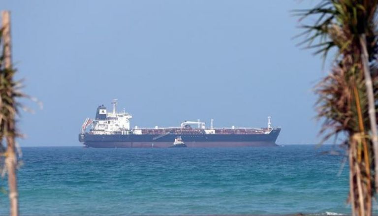 جنوح سفينة قادمة من مصر على شاطئ العقبة