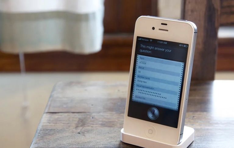 آيفون 4S 2011 إصدار آيفون 2007