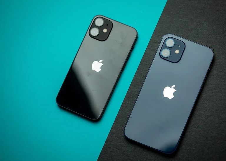 آيفون 12 وآيفون 12 ميني 2020 إصدار آيفون 2007