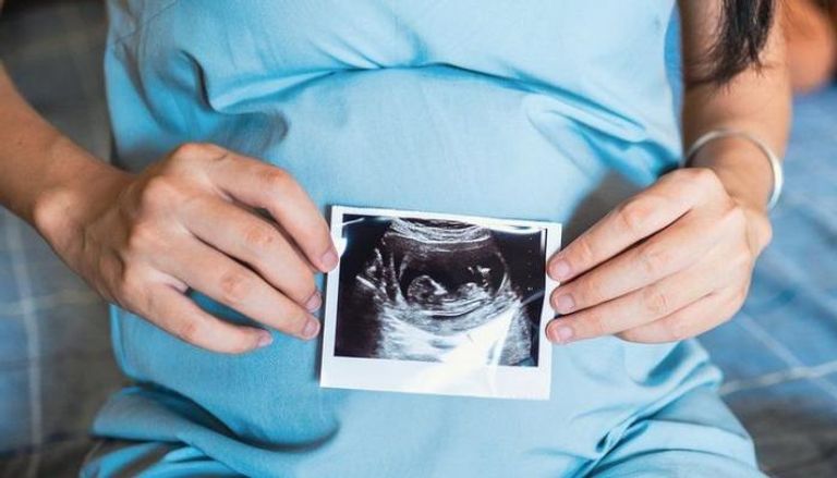 المجر تسمح بإجهاض الحمل حتى الأسبوع 12