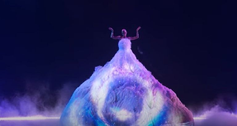 جانب من العرض الأخير لفرقة مياس