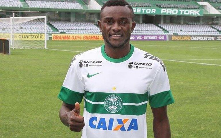 الكاميروني جويل تاجو