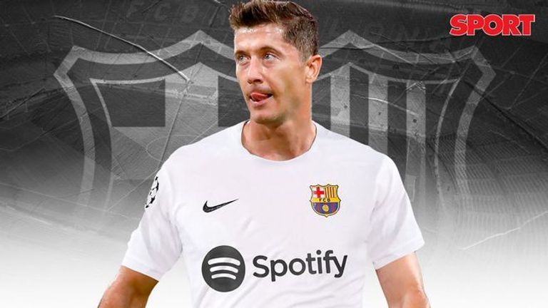 برشلونة بقميصه الأساسي الحالي