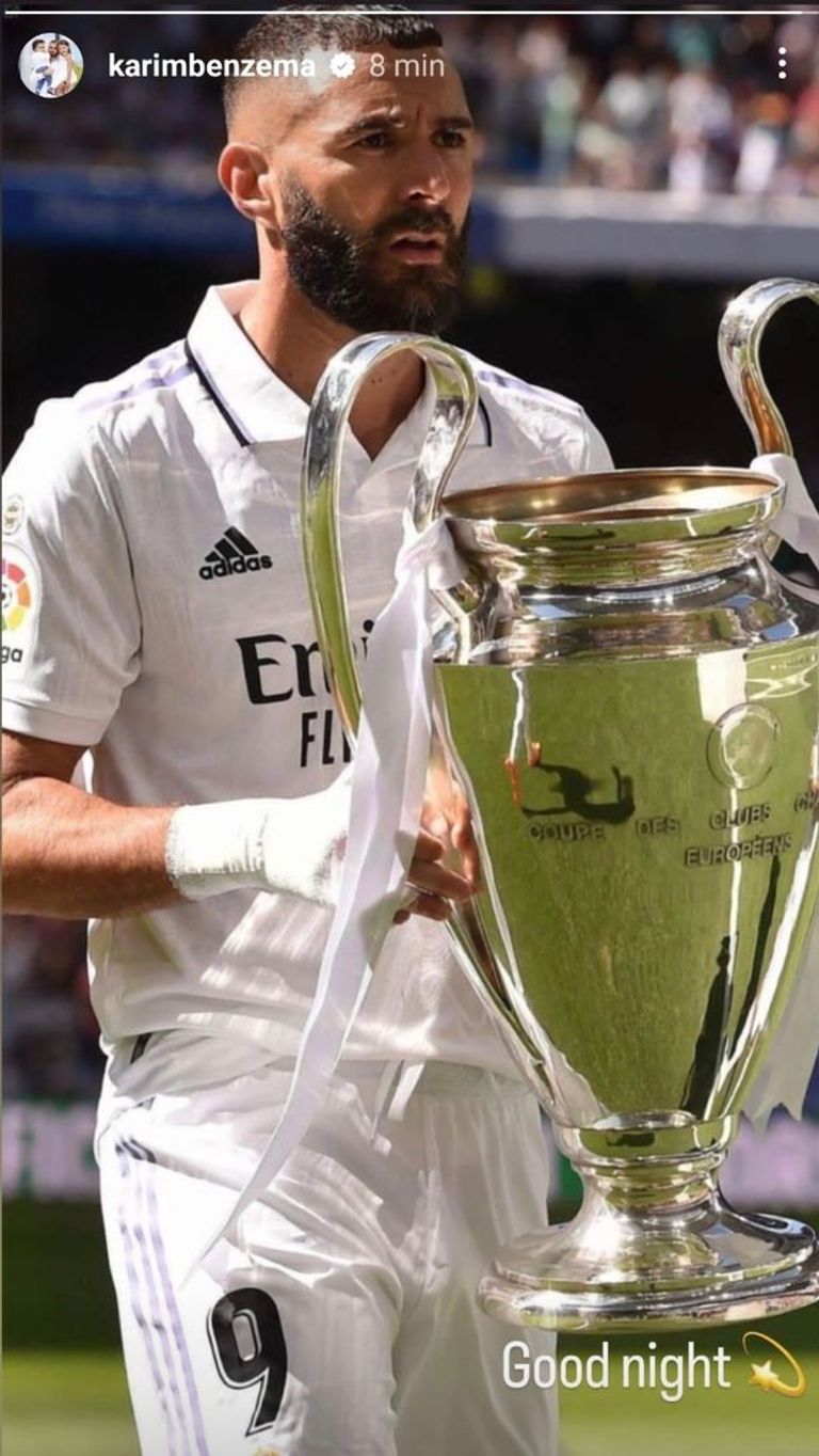 صورة بنزيما بايرن ميونخ ضد برشلونة