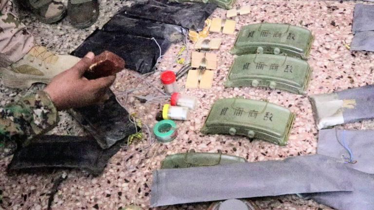 المتفجرات بعد ضبطها في أبين