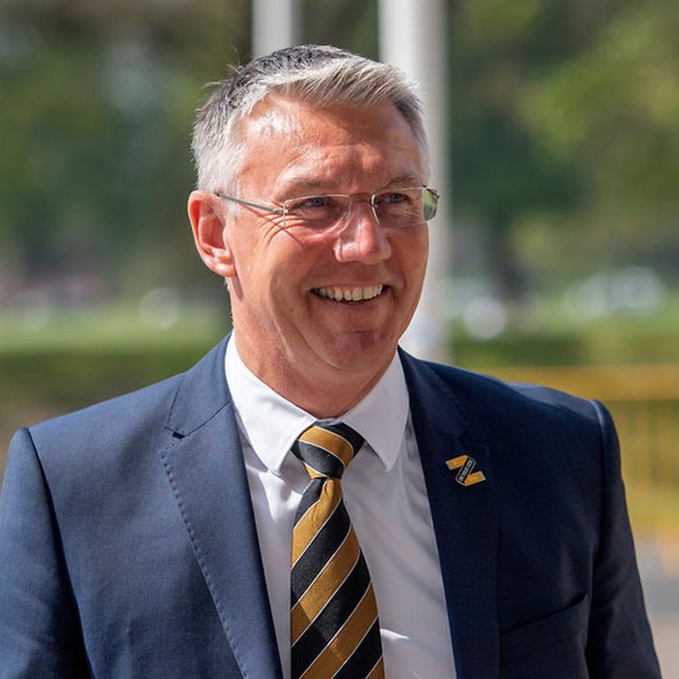 مارتن يول مدرب توتنهام السابق