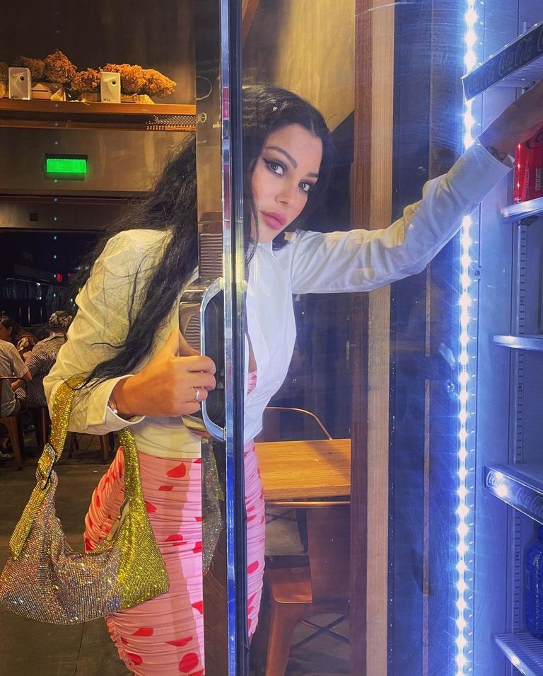 هيفاء وهبي في إطلالتها الأخيرة هيفاء وهبي في إطلالتها الأخيرة