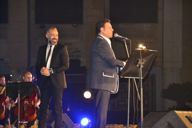 الفنان هاني شاكر