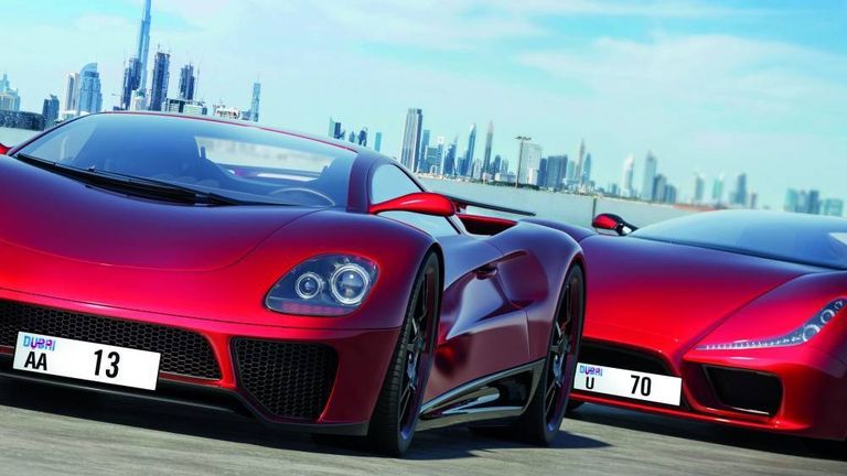 بيع رقم لوحة سيارة بمبلغ قياسي في دبي