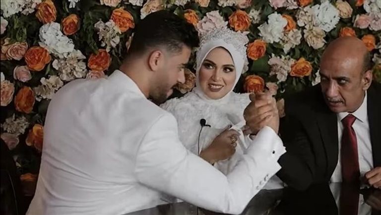 صورة من عقد قران زينة وأحمد إبراهيم