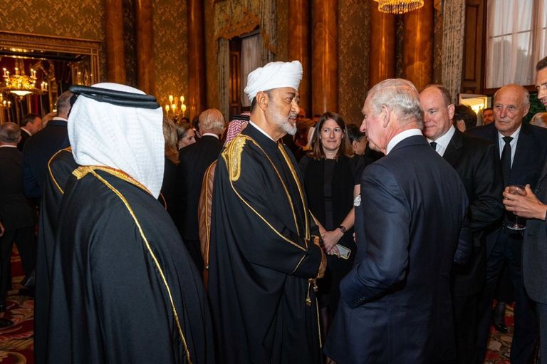 جثمان الملكة إليزابيث الثانية في قصر باكنجهام