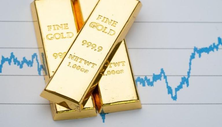أسعار الذهب تهبط قبيل اجتماع الفيدرالي
