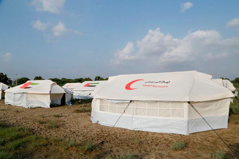 جانب من المساعدات الإماراتية إلى باكستان