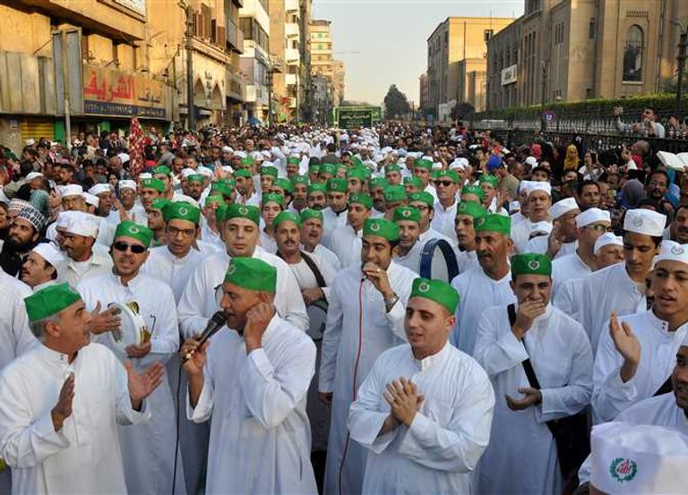 احتفال سابق بالمولد النبوي بمسجد الحسين في القاهرة - أرشيفية