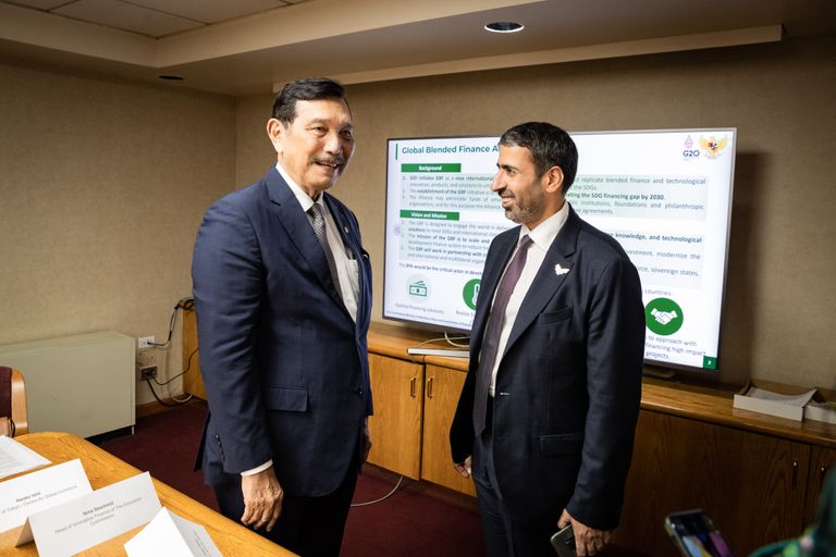 الشيخ شخبوط بن نهيان بن مبارك آل نهيان يلتقي بعلي بونغو رئيس جمهورية الغابون