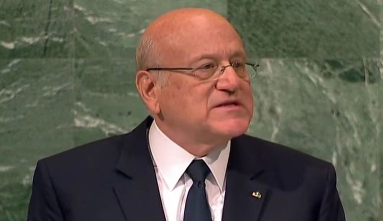 علم لبنان - أرشيفية