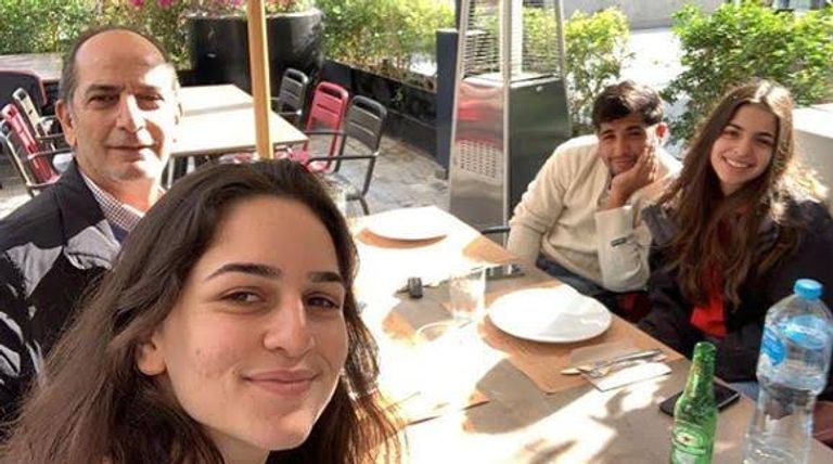 الفنان هشام سليم