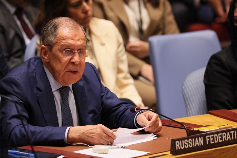 وزير الخارجية الروسي سيرجي لافروف جانب من جلسة مجلس الأمن