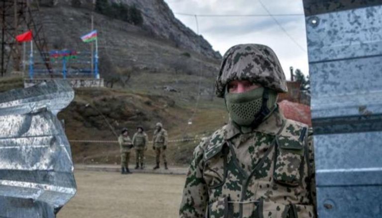 جنود على الحدود بين أذربيجان وأرمينيا- أرشيفية