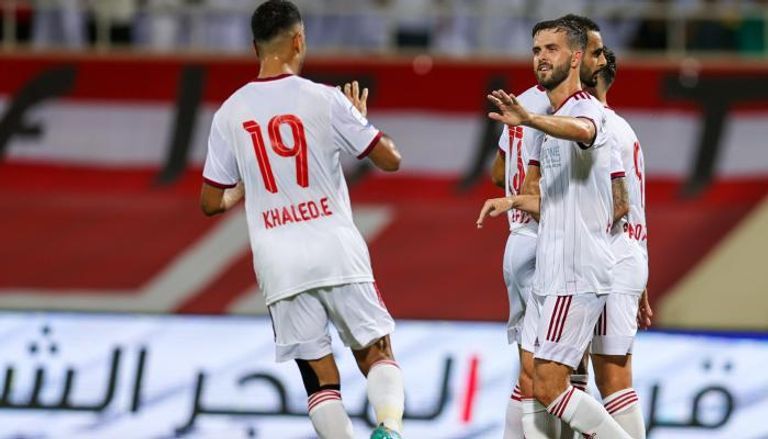 الشارقة الإماراتي عادل تاعرابت لاعب النصر الإماراتي الجديد