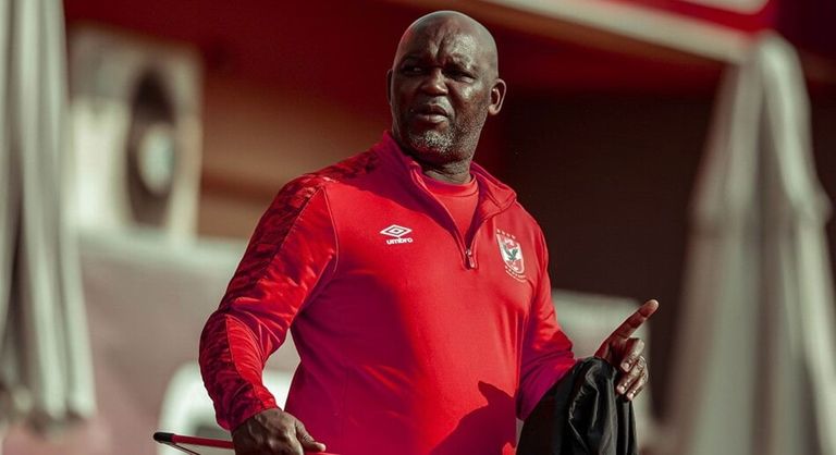 بيتسو موسيماني مدرب الأهلي المصري السابق