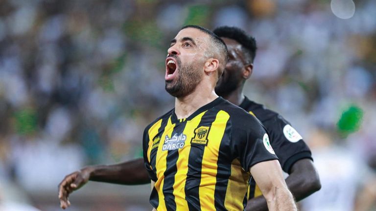 عبدالرزاق حمدالله مهاجم الاتحاد السعودي