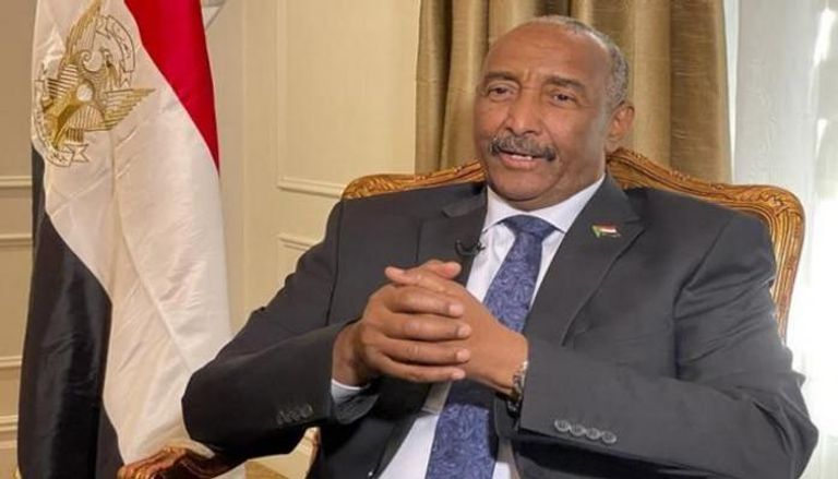 الفريق عبد الفتاح البرهان رئيس المجلس العسكري الحاكم في السودان