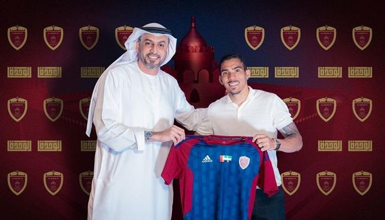 آلان لاعب الوحدة الجديد باكو ألكاسير مهاجم الشارقة الإماراتي
