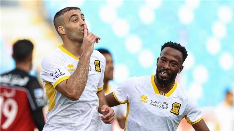عبدالرزاق حمدالله لاعب النصر السابق والاتحاد الحالي عبدالرزاق حمدالله لاعب النصر السابق والاتحاد الحالي