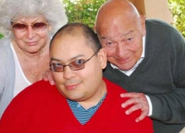 الفنان أحمد رمزي