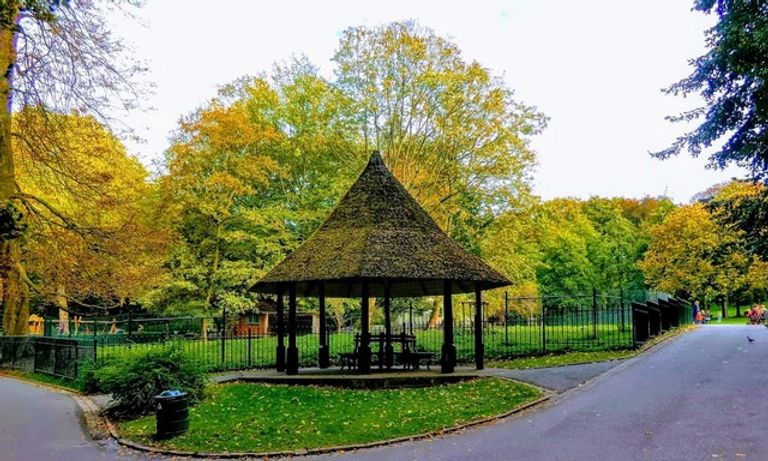 حديقة جوزافات أحد أجمل الحدائق في بروكسل