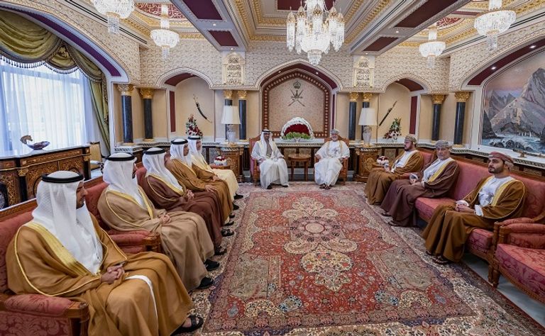 لقاء الشيخ محمد بن زايد آل نهيان وسلطان عمان هيثم بن طارق 
