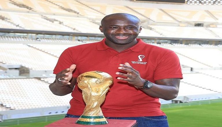 يايا توريه نجم مانشستر سيتي السابق