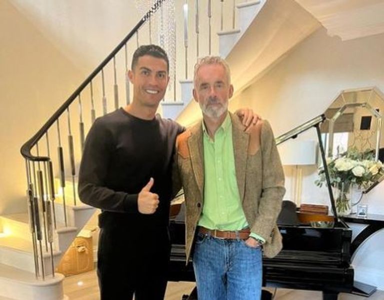 كريستيانو رونالدو نجم البرتغال ومانشستر يونايتد