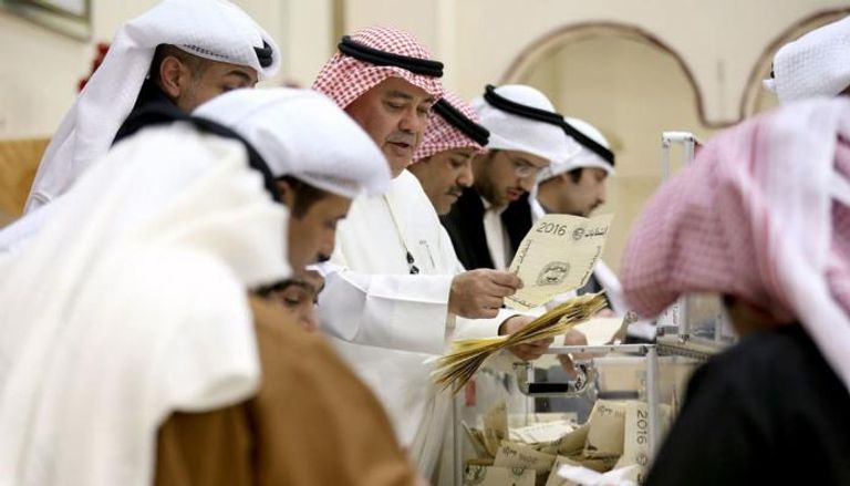 عمليات سابقة لفرز الأصوات بانتخابات كويتية - أرشيفية