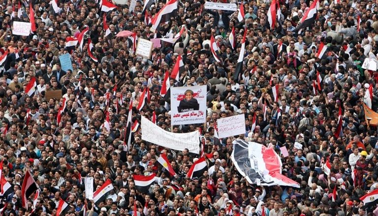 جانب من الاحتجاجات التي تشهدها إيران على مقتل الشابة مهسا