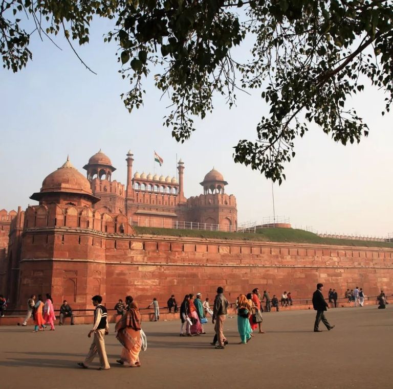 الحصن الأحمر الحصن الأحمر