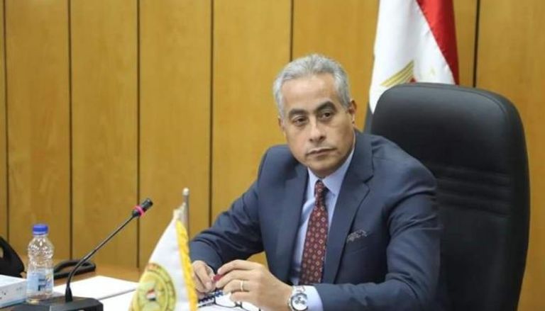 وزير القوى العاملة المصري حسن شحاتة
