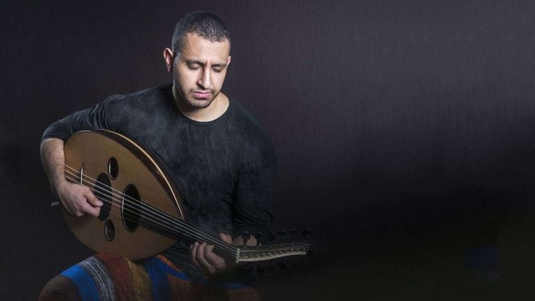 العازف اليمني أحمد الشيبة المغني اللبناني الشاب جورج الراسي - أرشيفية